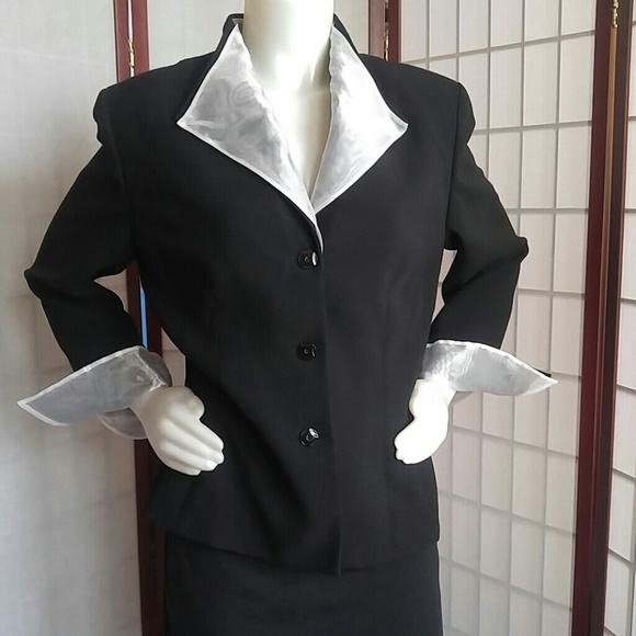 Jacket - Picture 2 of 8